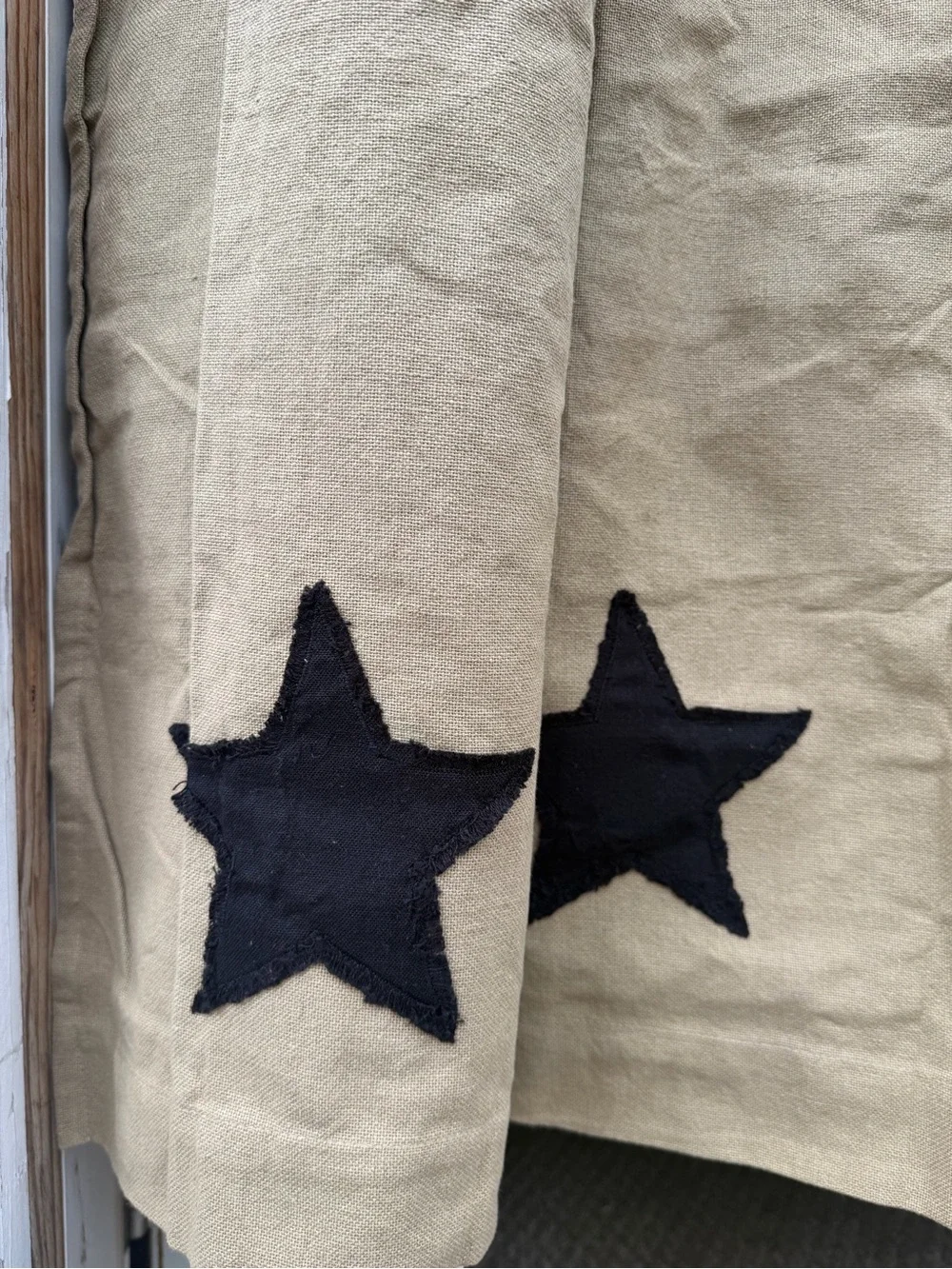 Primitive Amish Home Accents Curtain Panel with prim Black Star Accents
